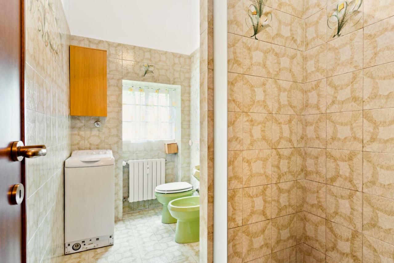 Apartament Bright Flat With Shared Garden Mediolan Zewnętrze zdjęcie